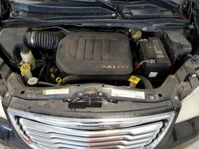 2011 CHRYSLER TOWN & COUNTRY TOURING  