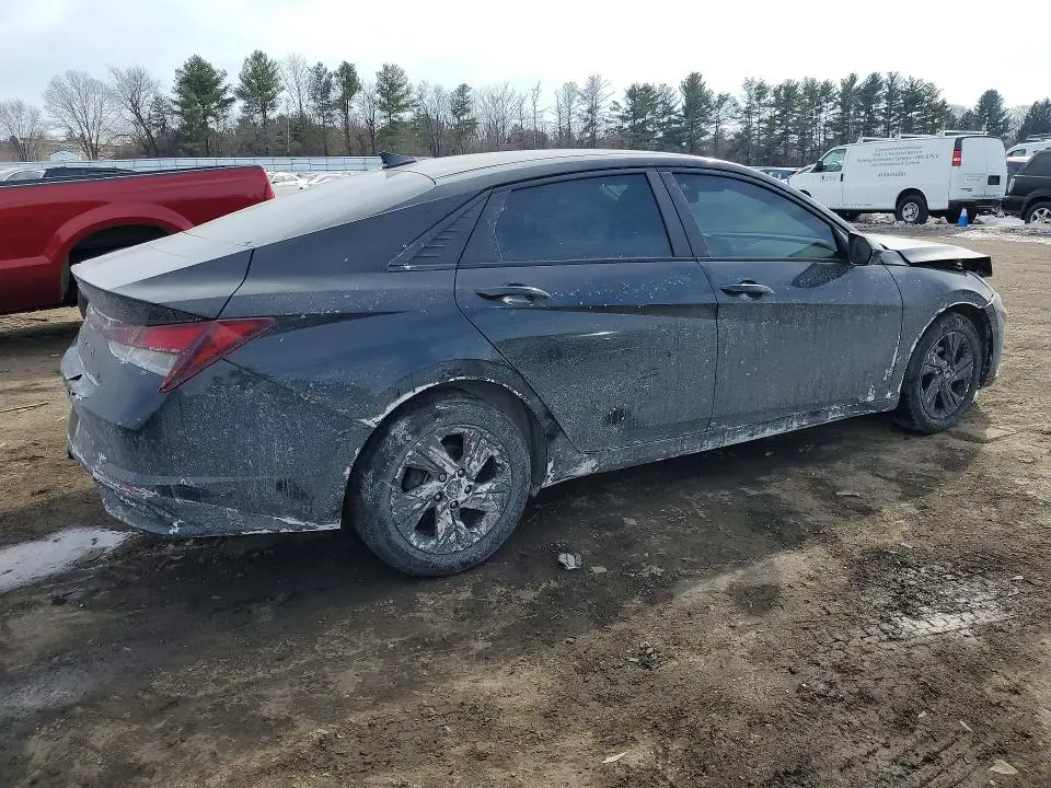 2021 HYUNDAI ELANTRA SEL  