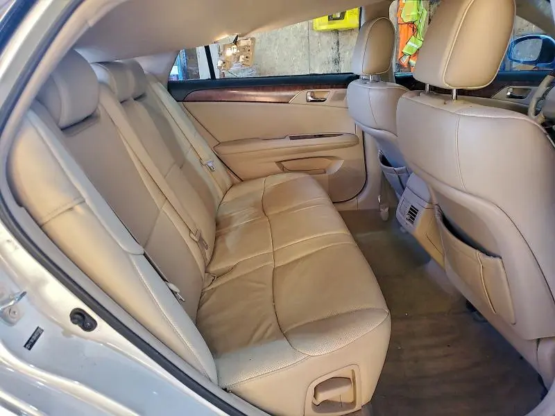 2011 TOYOTA AVALON BASE  