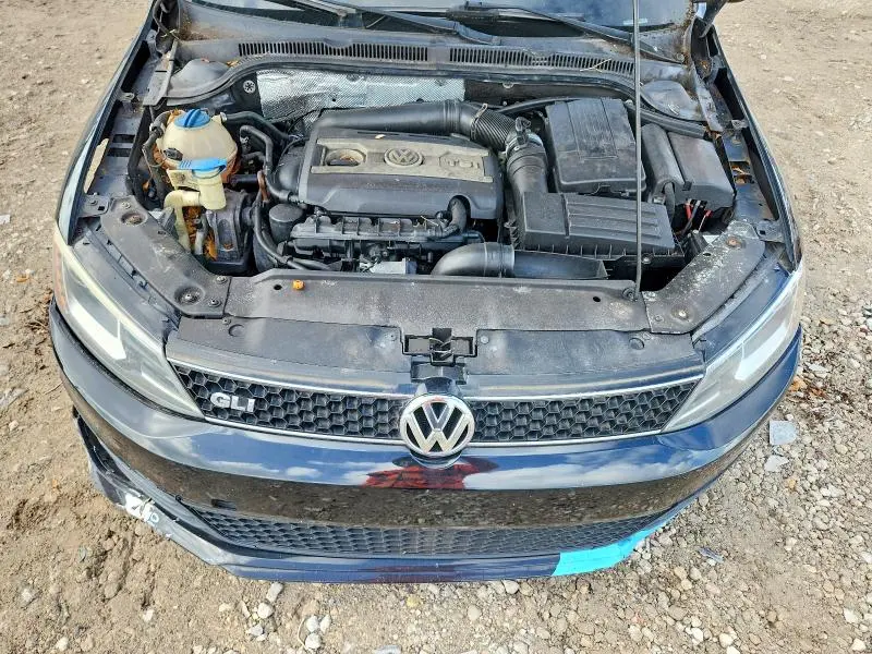 2013 VOLKSWAGEN JETTA GLI  