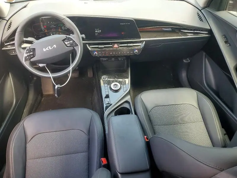 2024 KIA NIRO EX  