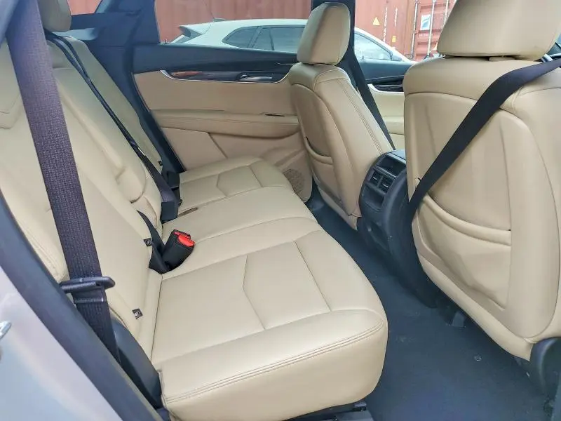 2018 CADILLAC XT5   