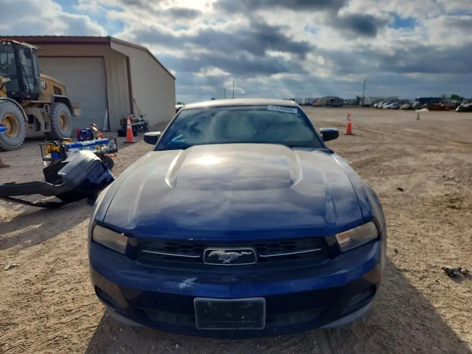 2011 FORD MUSTANG   