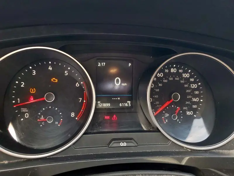 2018 VOLKSWAGEN TIGUAN SE  