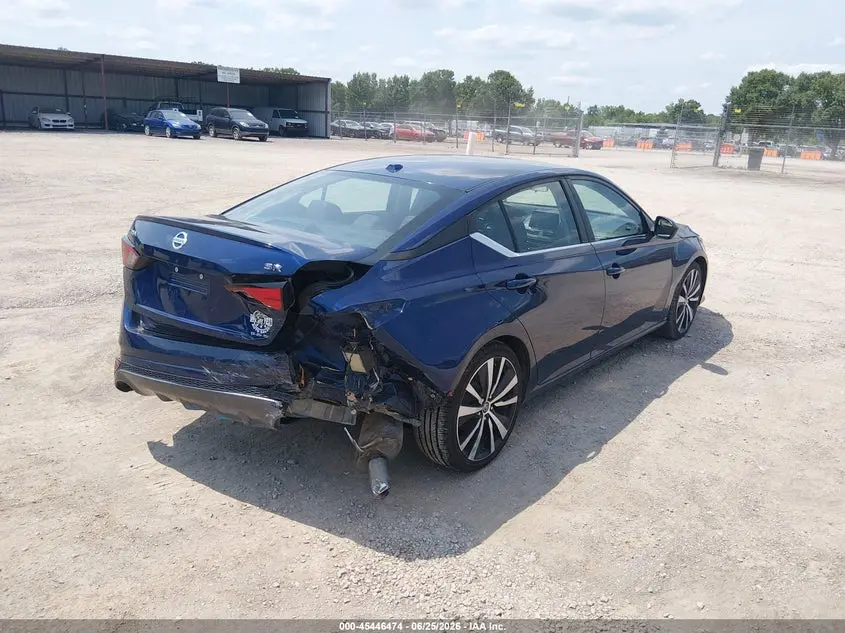2021 NISSAN ALTIMA SR FWD