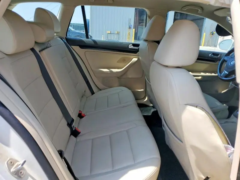 2014 VOLKSWAGEN JETTA TDI  