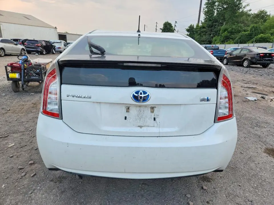 2012 TOYOTA PRIUS TWO  