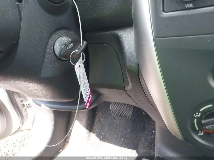 2016 NISSAN VERSA  