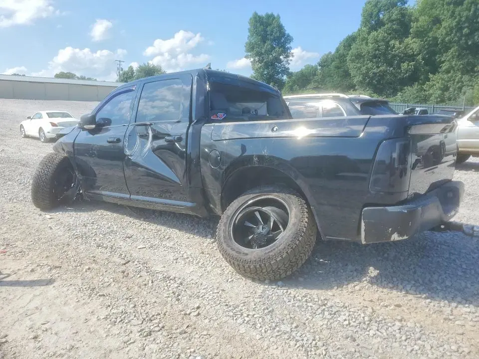 2014 RAM 1500 SLT  