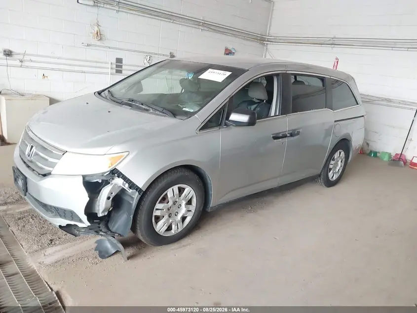 2013 HONDA ODYSSEY LX