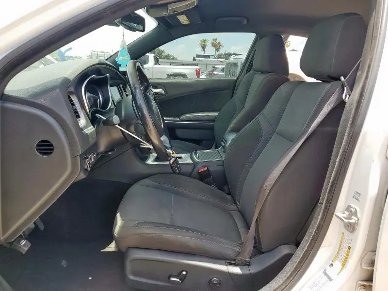2016 DODGE CHARGER SXT  