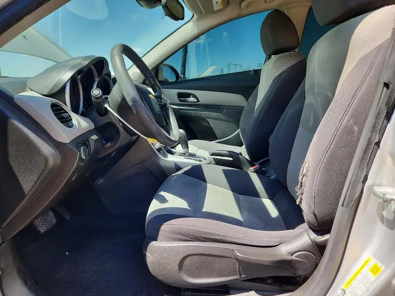 2013 CHEVROLET CRUZE LS  