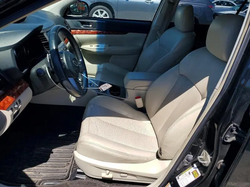 2011 SUBARU OUTBACK 2.5I LIMITED  