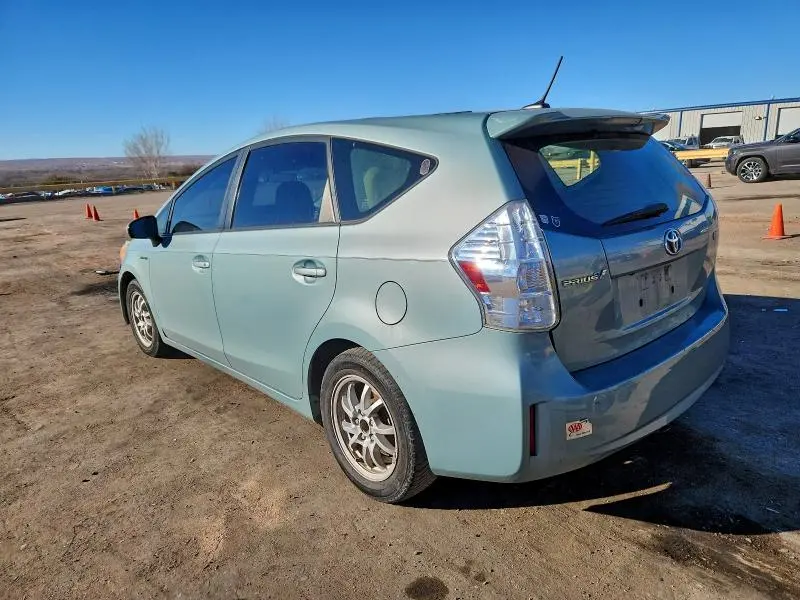 2013 TOYOTA PRIUS V   