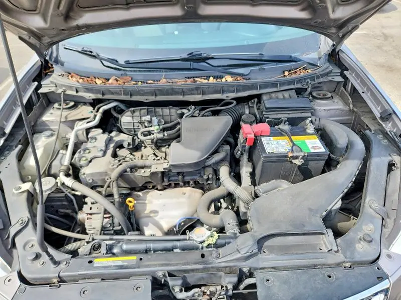 2012 NISSAN ROGUE S  