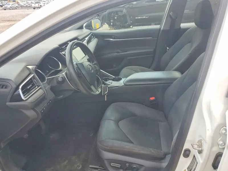 2018 TOYOTA CAMRY LE  