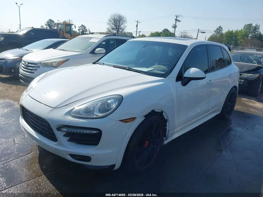 2013 PORSCHE CAYENNE GTS
