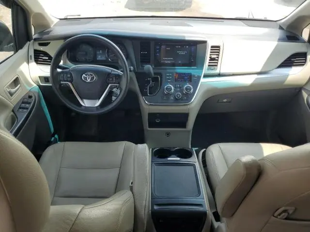 2015 TOYOTA SIENNA LE  