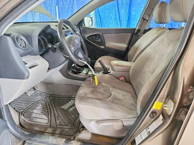 2012 TOYOTA RAV4 BASE  