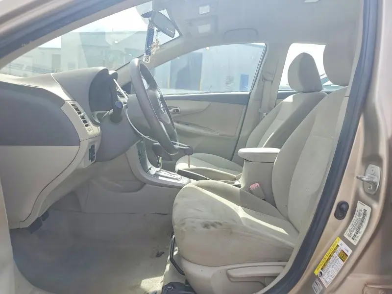2010 TOYOTA COROLLA LE  