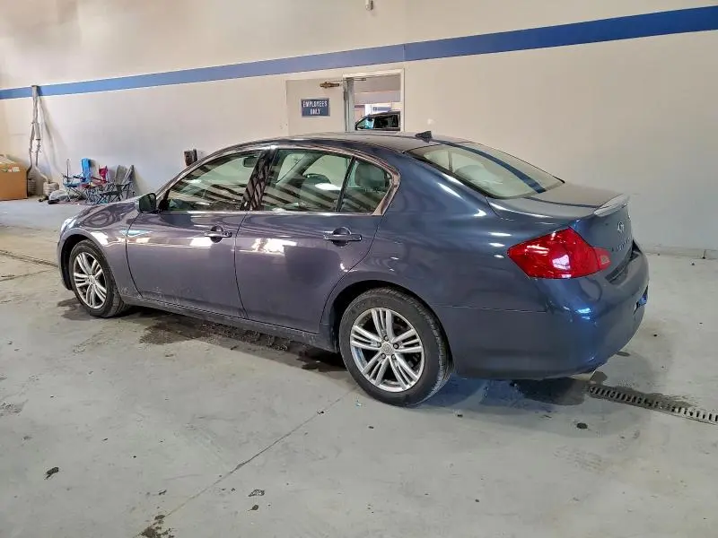 2010 INFINITI G37   