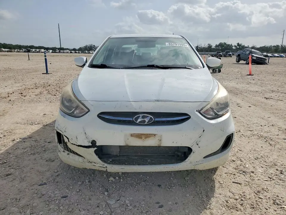 2015 HYUNDAI ACCENT GLS  