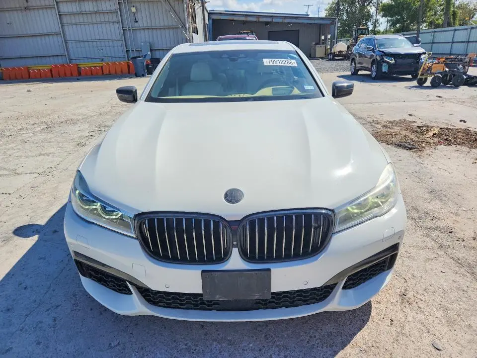 2016 BMW 750 XI  