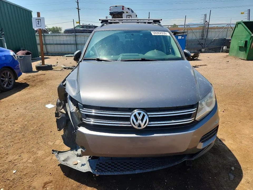 2015 VOLKSWAGEN TIGUAN S  