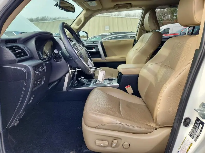 2018 TOYOTA 4RUNNER SR5/SR5 PREMIUM  