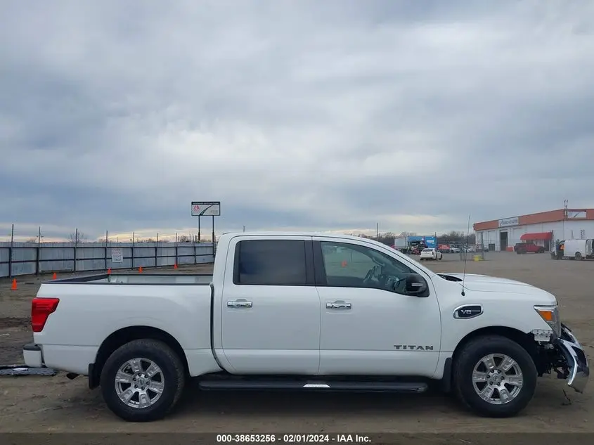2017 NISSAN TITAN SV