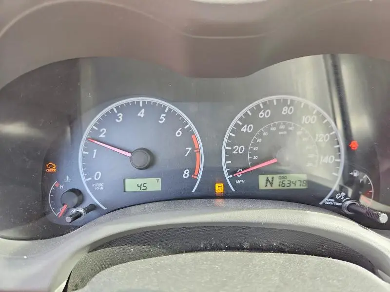 2010 TOYOTA COROLLA LE  