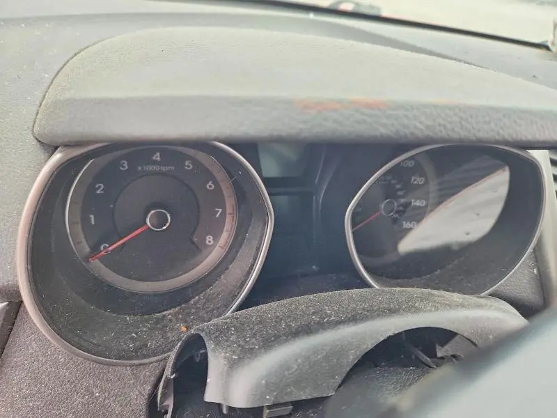 2013 HYUNDAI ELANTRA GT BASE  