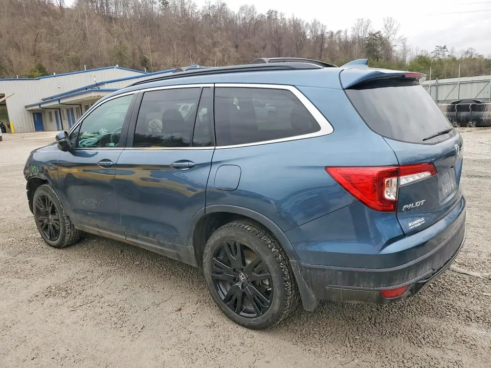 2022 HONDA PILOT SE  
