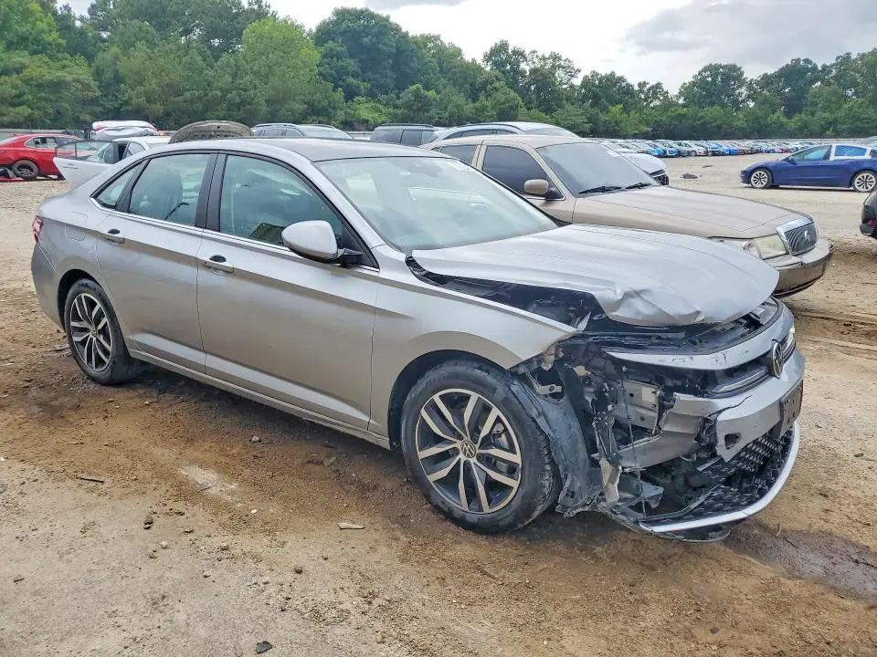 2025 VOLKSWAGEN JETTA SE  