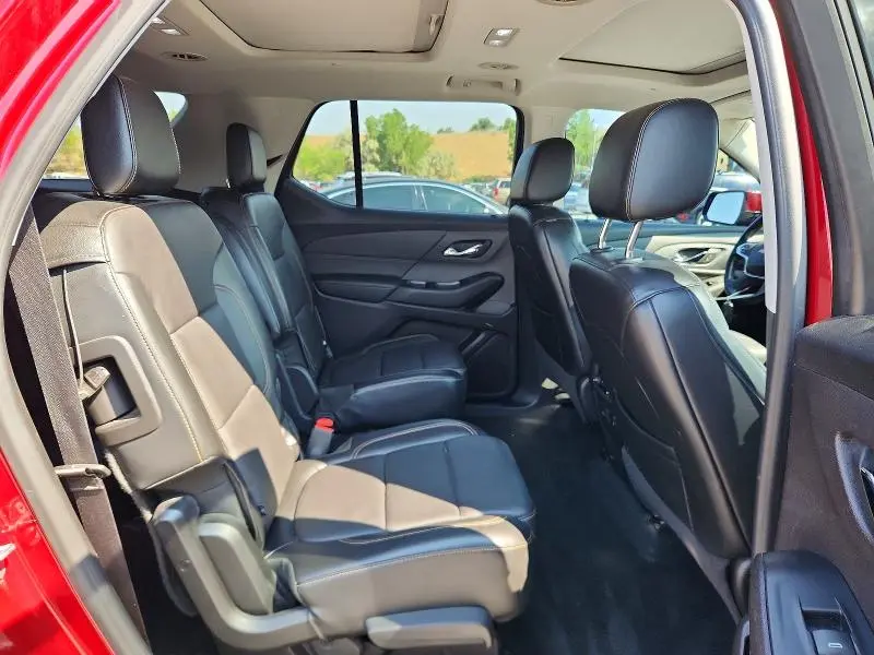 2018 CHEVROLET TRAVERSE LT  