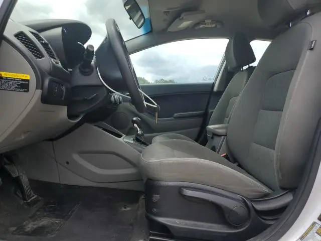 2016 KIA FORTE LX  
