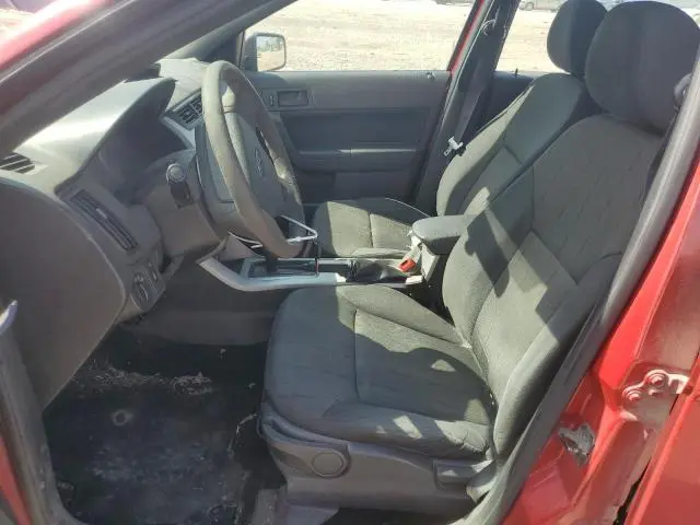 2010 FORD FOCUS SE  