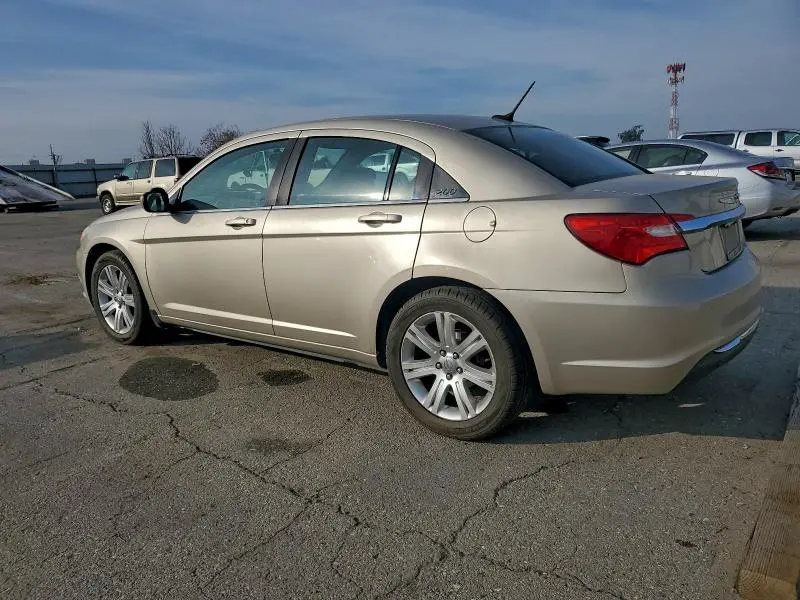 2013 CHRYSLER 200 LX  
