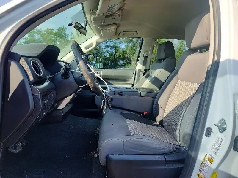 2014 TOYOTA TUNDRA CREWMAX SR5  