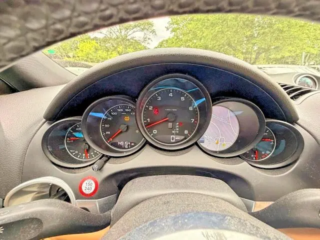 2016 PORSCHE CAYENNE   