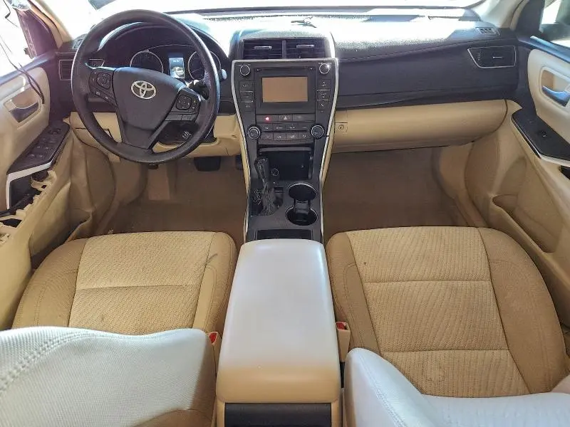 2016 TOYOTA CAMRY LE  