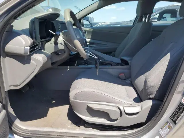 2021 HYUNDAI ELANTRA SE  