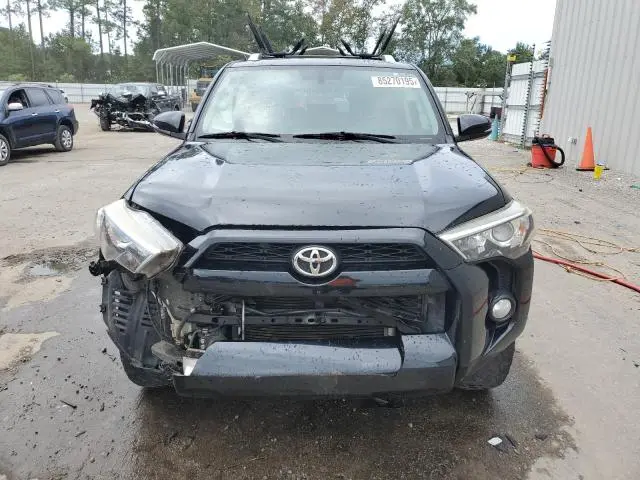 2017 TOYOTA 4RUNNER SR5  