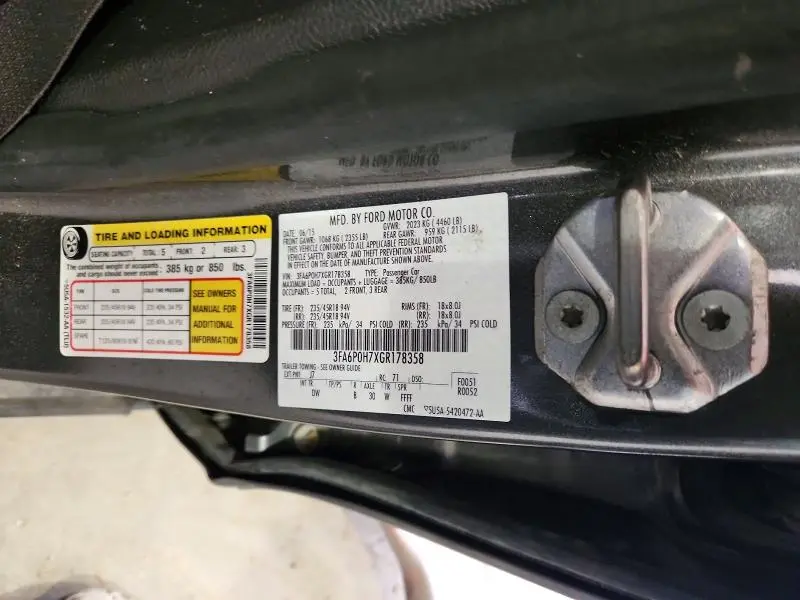 2016 FORD FUSION SE  