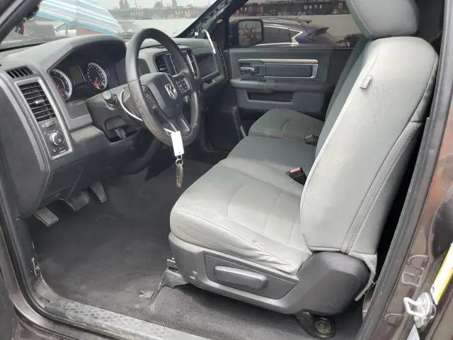 2016 RAM 1500 ST  