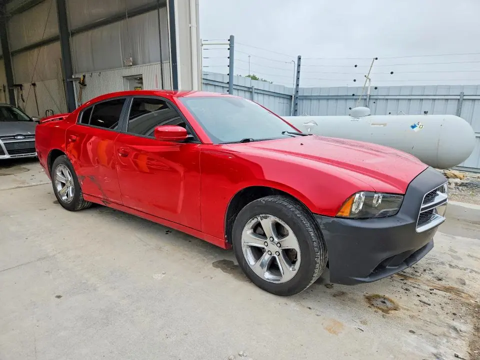2014 DODGE CHARGER SXT  