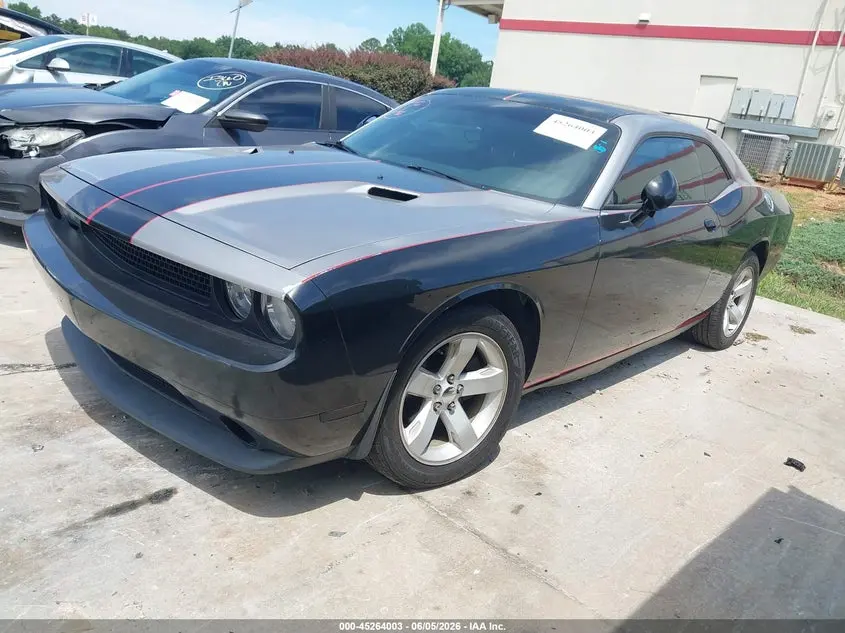 2014 DODGE CHALLENGER SXT
