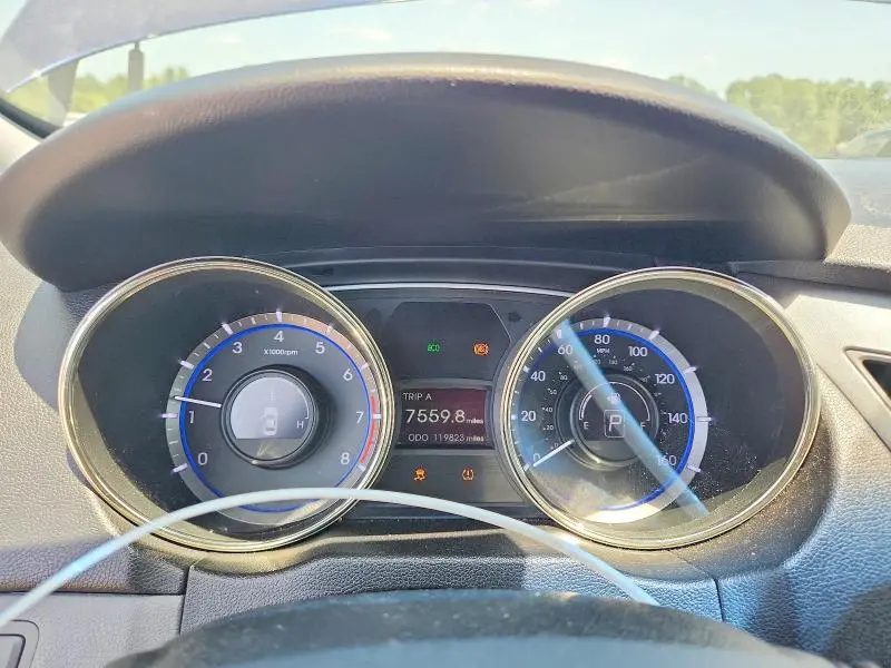 2013 HYUNDAI SONATA GLS  