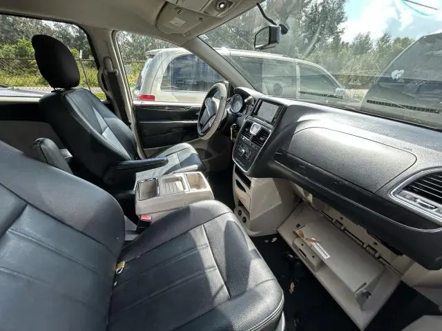 2016 CHRYSLER TOWN & COUNTRY TOURING  