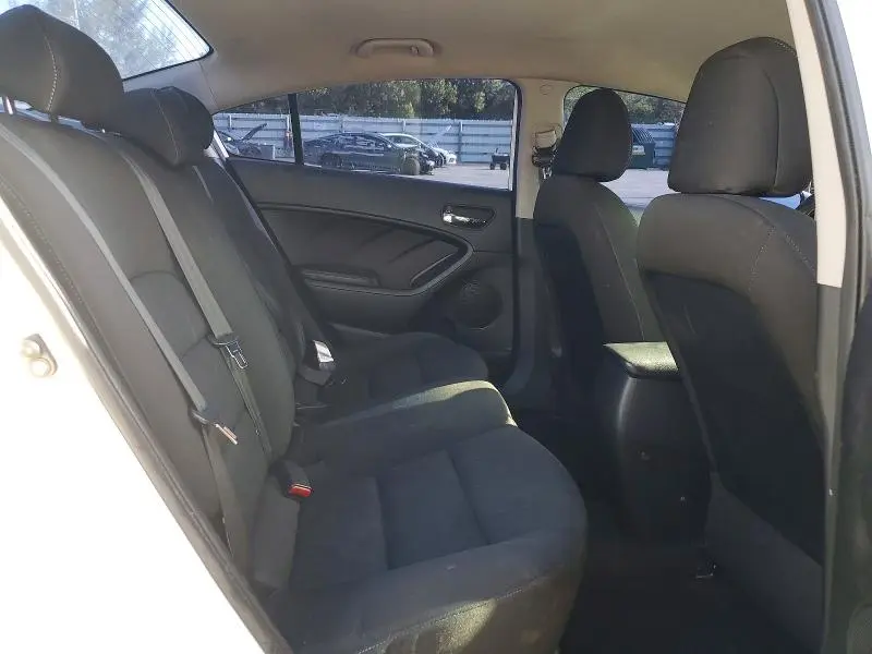2014 KIA FORTE LX  